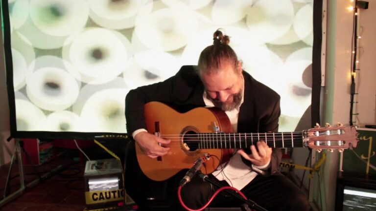 Fusi&oacute;n Cultural: Experimentando con el Flamenco