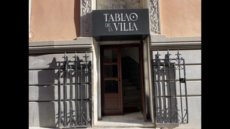 Descubre la Magia de los Tablaos Flamencos con Guitarra Espa&ntilde;ola