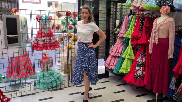 La esencia de la moda flamenca: pasi&oacute;n por los lunares