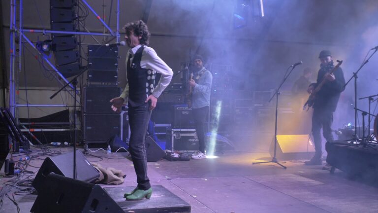 Vibraciones Flamencas: La Esencia del Arte Jondo